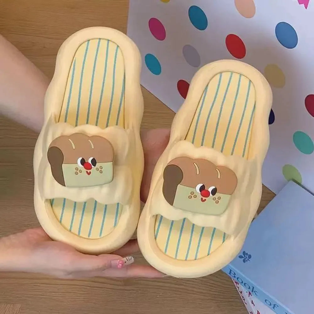 Fashion Cartoon Cat Flat Slippers Cute Non-slip Slides Sandals Soft Sole Bread Slippers for Women Bathroom