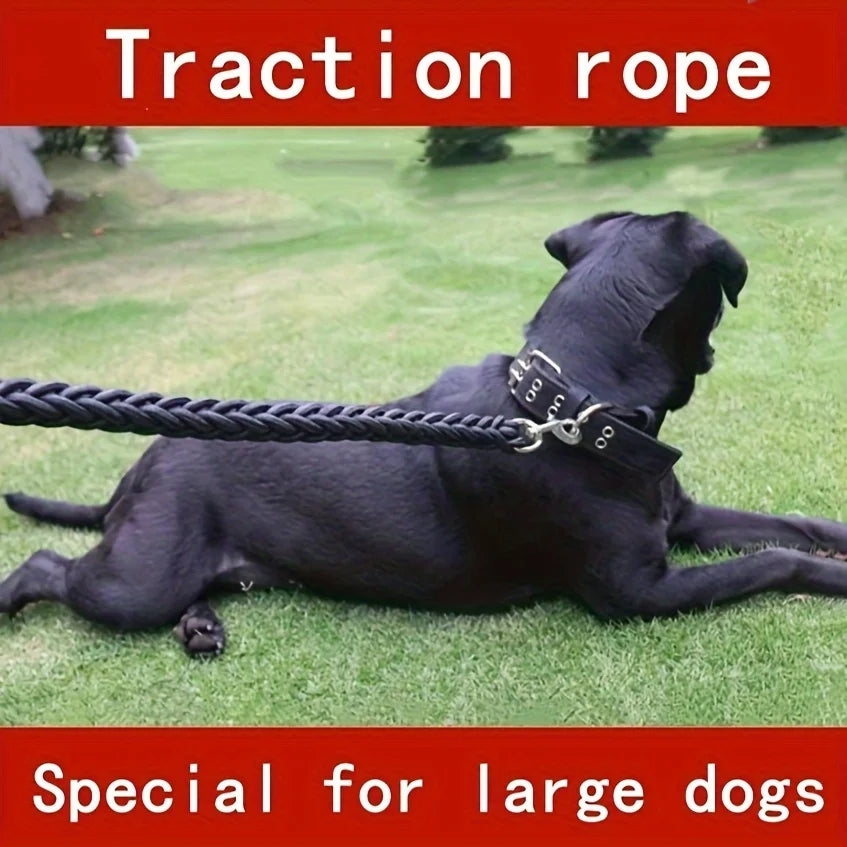 Dog leash for effective training and comfortable walking, strong and durable braid, suitable for large dogs, dog training leash