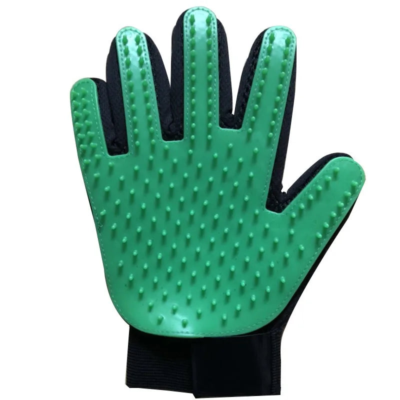 Popular hot selling pet dogs and cat hair combing gloves sturdy and durable effective hair combing pet supplies